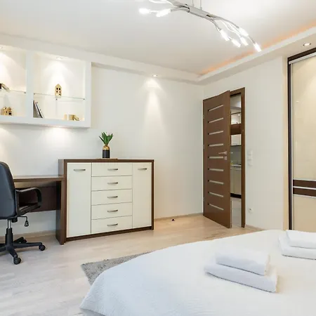 公寓 Close-central - Great Location- Big And Charming - Grzybowska 5 华沙