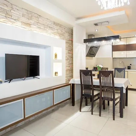 Close-central - Great Location- Big And Charming - Grzybowska 5 公寓 华沙