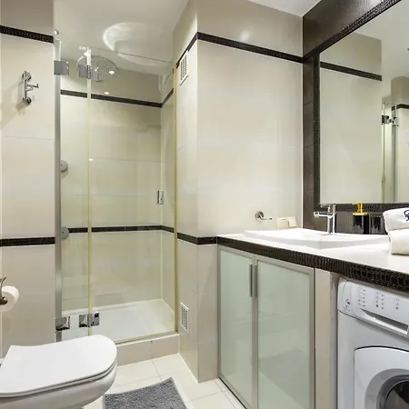 Daire - Great Location- Big And Charming - Grzybowska 5 Varşova